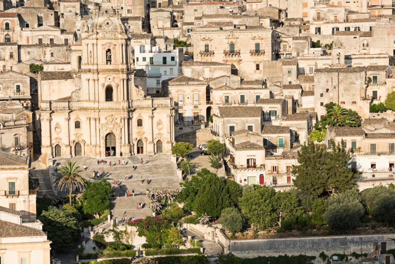 Bed and Breakfast Le Stanze Del Cioccolato Modica Exterior foto